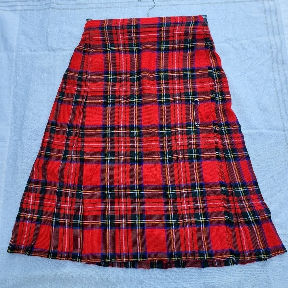 Pure New Wool Unisex Kilt Size 12